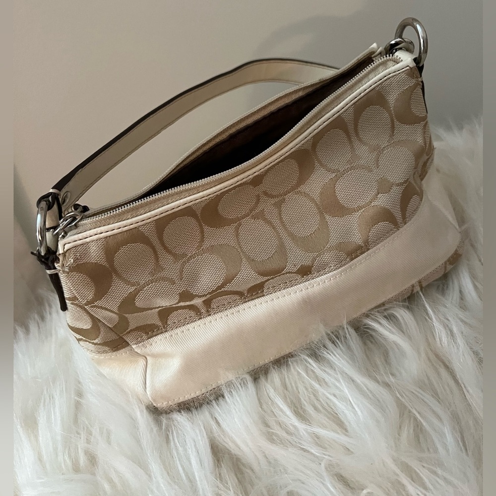 Coach handbag